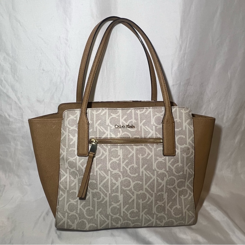 💕Calvin Klein Handbag/Tote💕